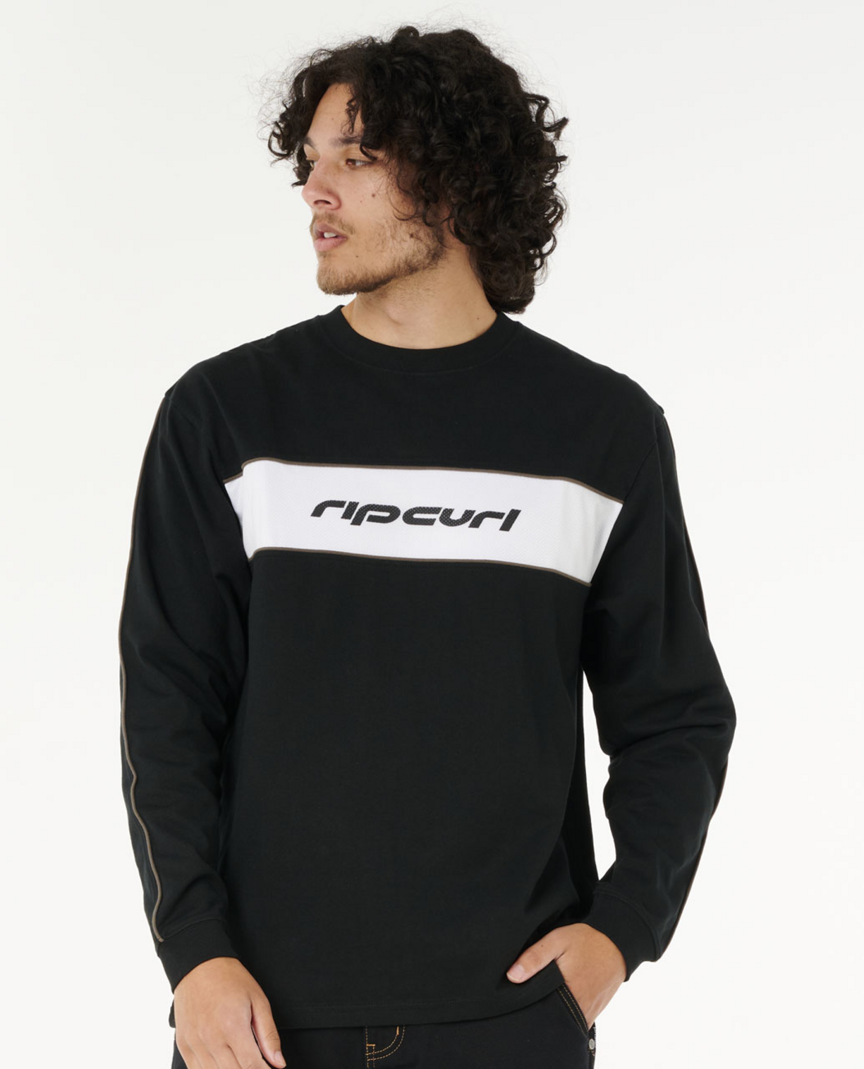 Rip Curl Archive L/S Tee in BLACK