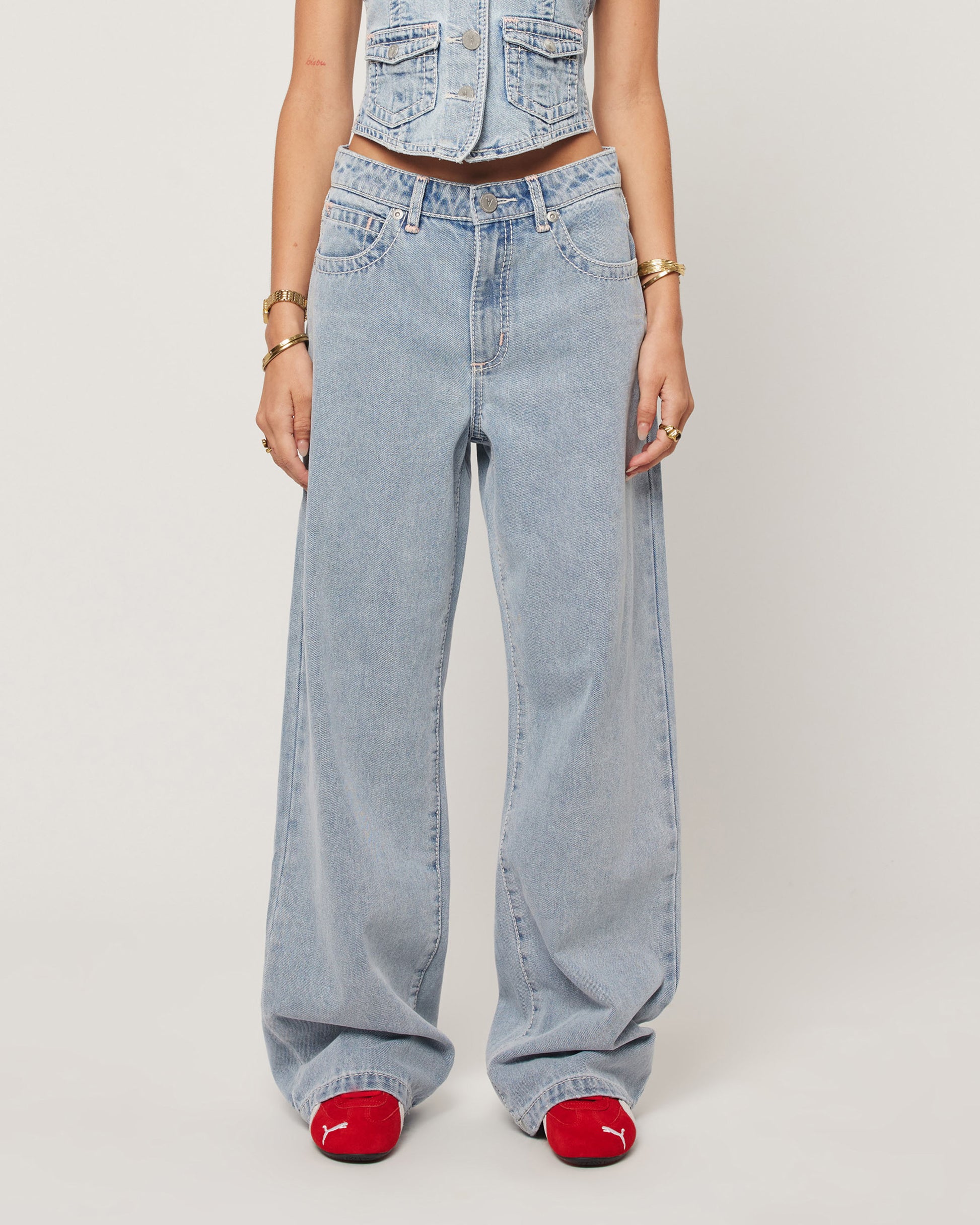 Abrand Jeans 95 Baggy Avril in AVRIL