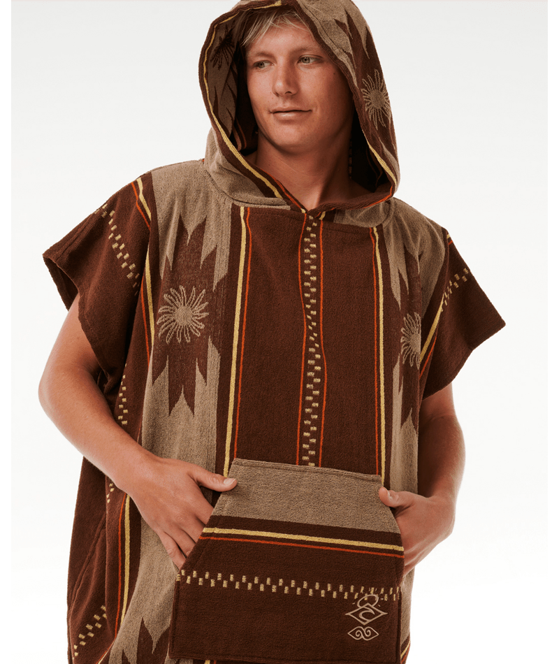 Rip Curl Searchers Hooded Towel in DUSTED CHOCOLATE