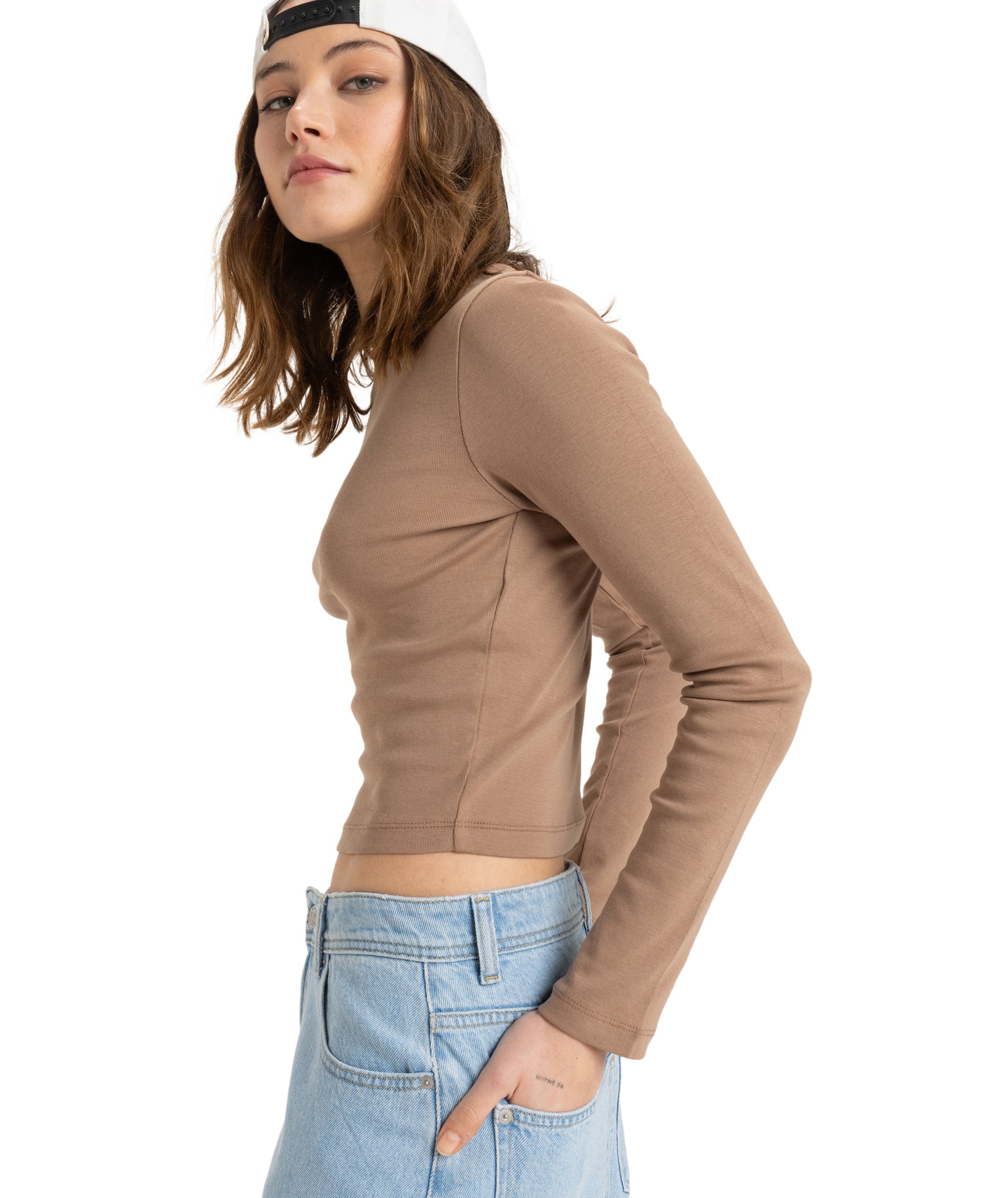 Roxy Ls Baby T in PORTABELLA