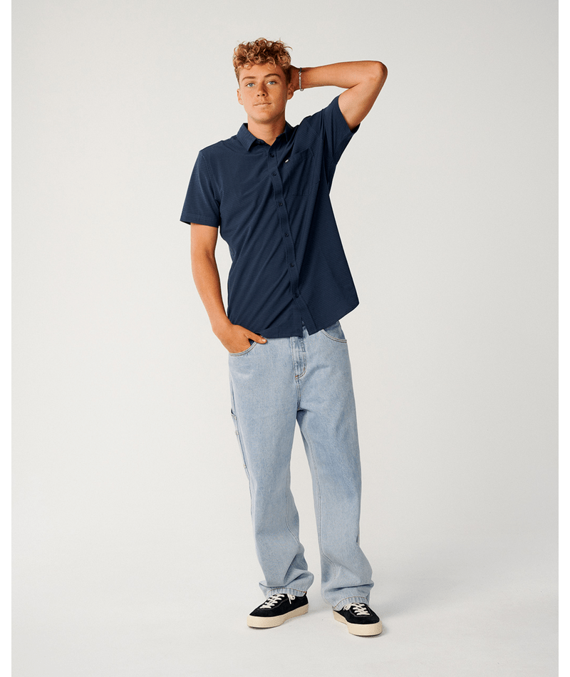 Rip Curl Vaporcool Aerotech S/S Shirt in DARK NAVY