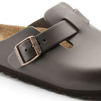 Birkenstock Boston Dark Brown Smooth Leather Regular in Dark Brown