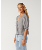Rip Curl Vibe Surf Tie Front Top in BLACK/OFF WHITE