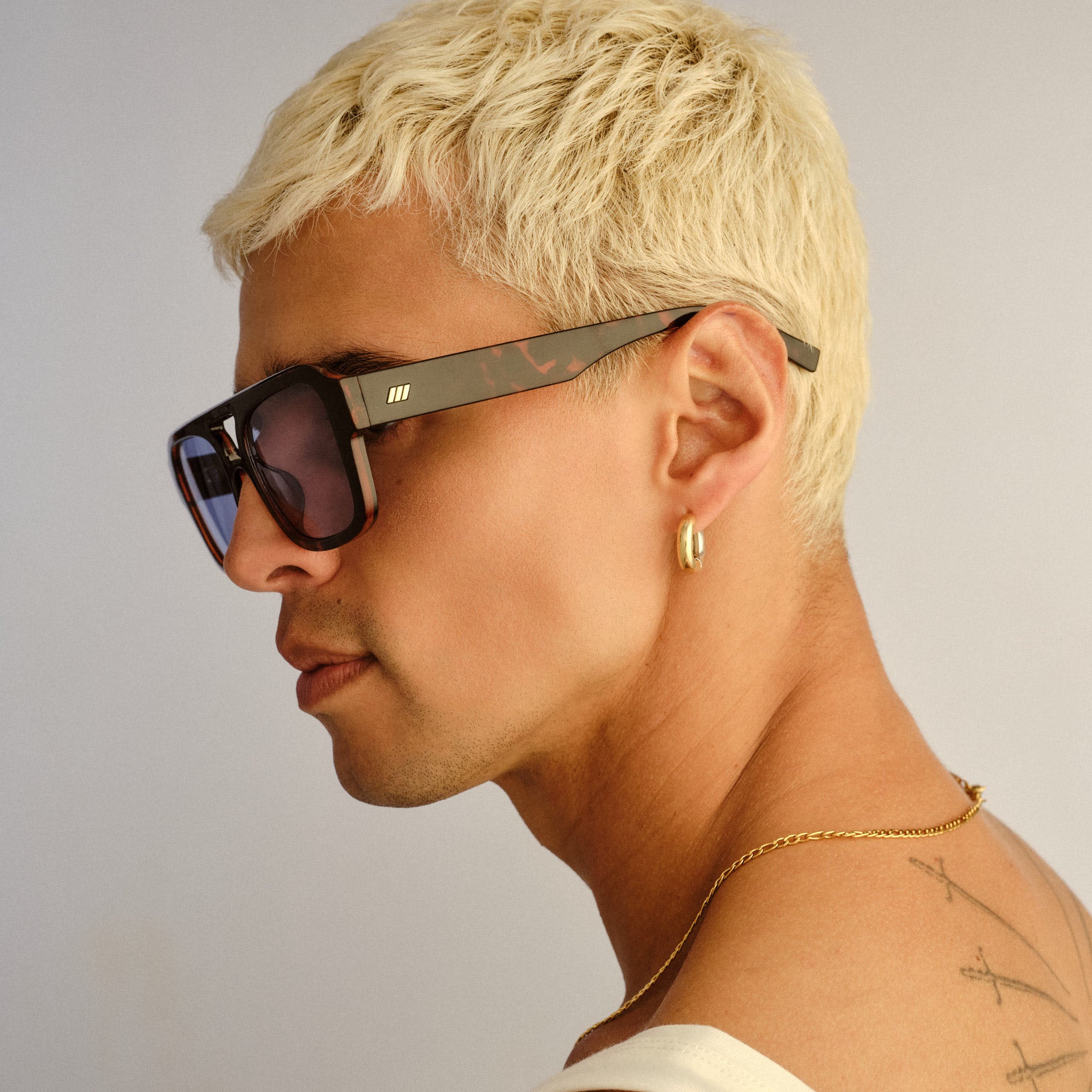 Le Specs SUBZERO + TORT in BLUE TINT