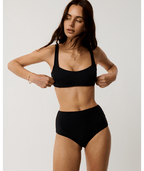 Rip Curl Premium Surf Multi Fit Crop in BLACK