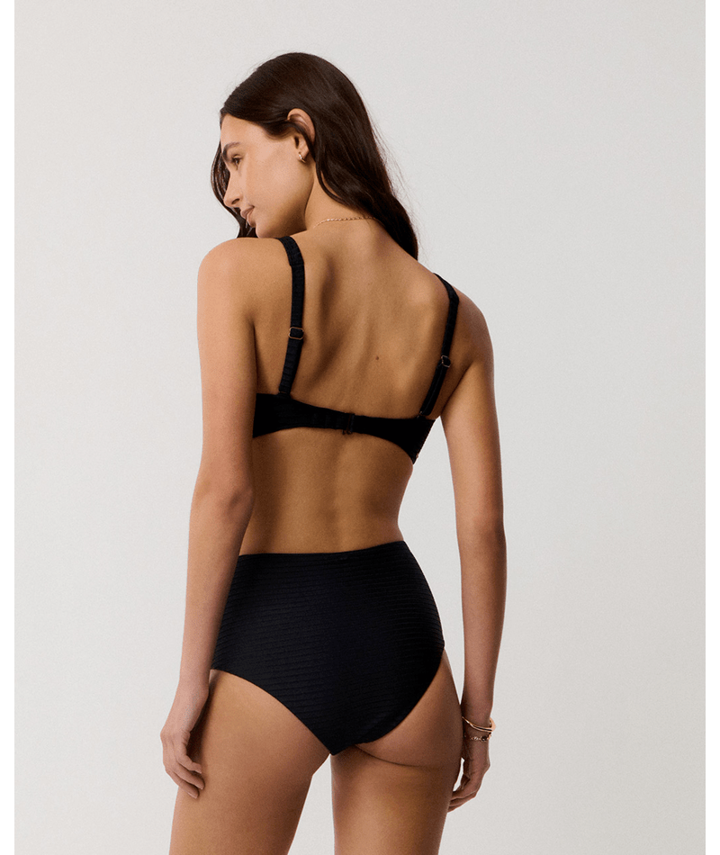 Rip Curl Premium Surf Multi Fit Crop in BLACK