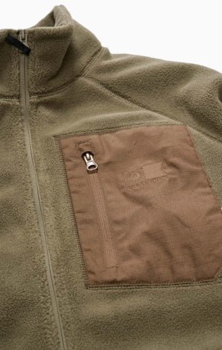 Globe Drag Polar Zip Sc in DUSTY OLIVE