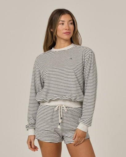 Salty Crew Leeward Crew in LIGHT HEATHER