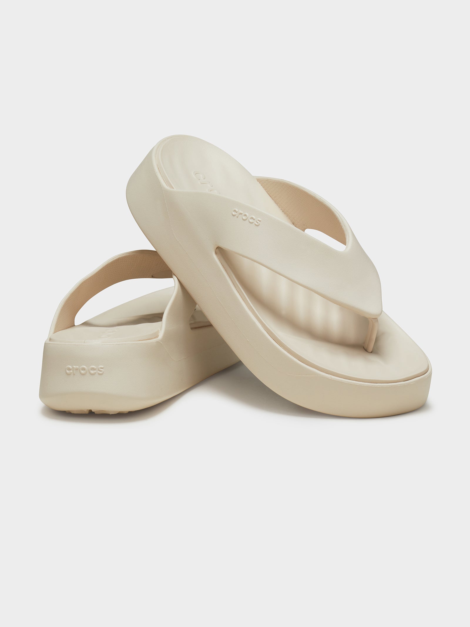 Crocs Getaway Platform Flip Stucco
