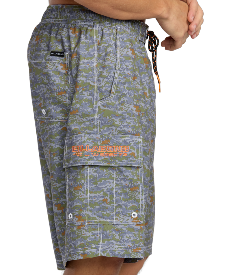 Billabong Throw On in CAMO