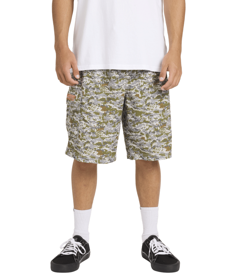 Billabong Throw On in CAMO