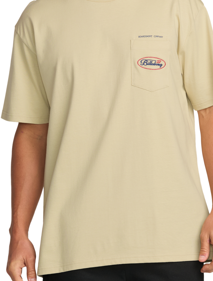 Billabong Bad Dog in Desert