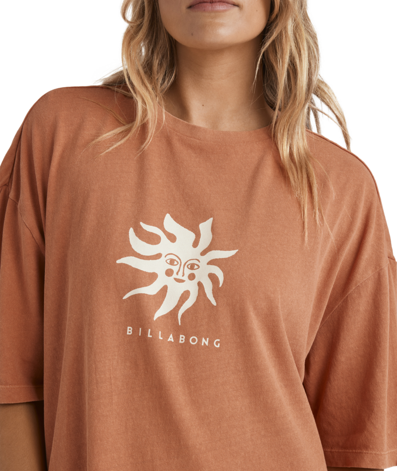 Billabong Bright Sun Tee in KISS THE EARTH