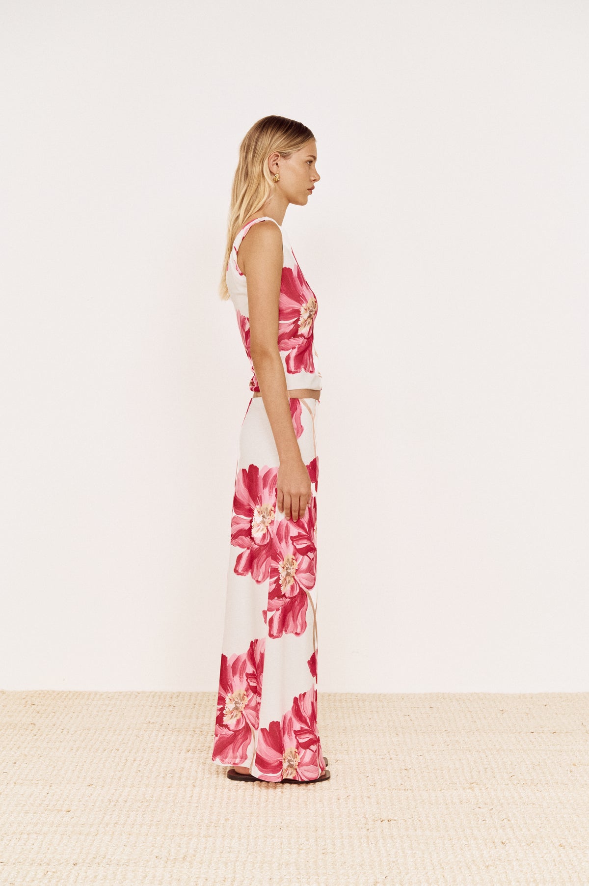 Minkpink CHLOE MESH SKIRT in ROSE FLORAL