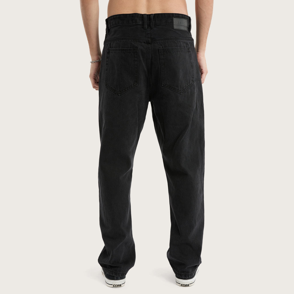Kiss Chacey K5 Relaxed Fit Jean in Black Grey