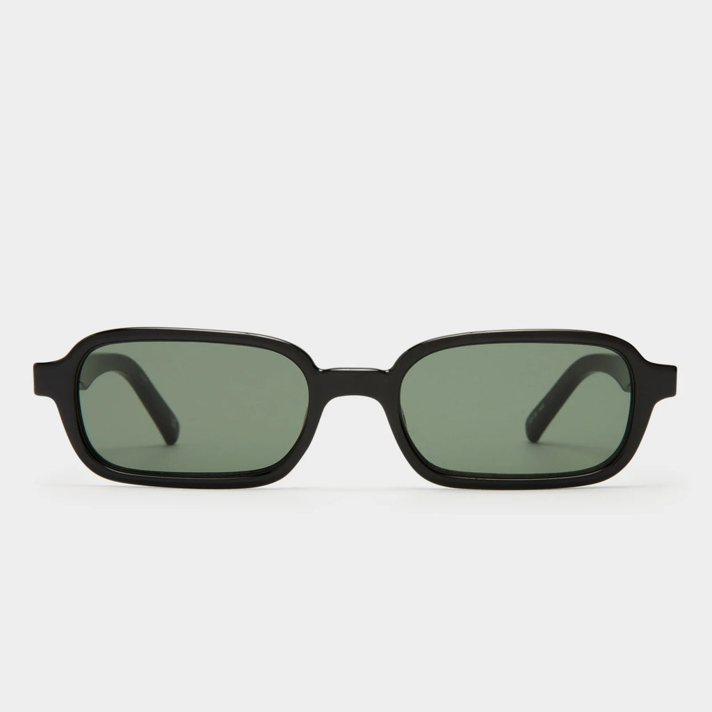 Le Specs Pilferer