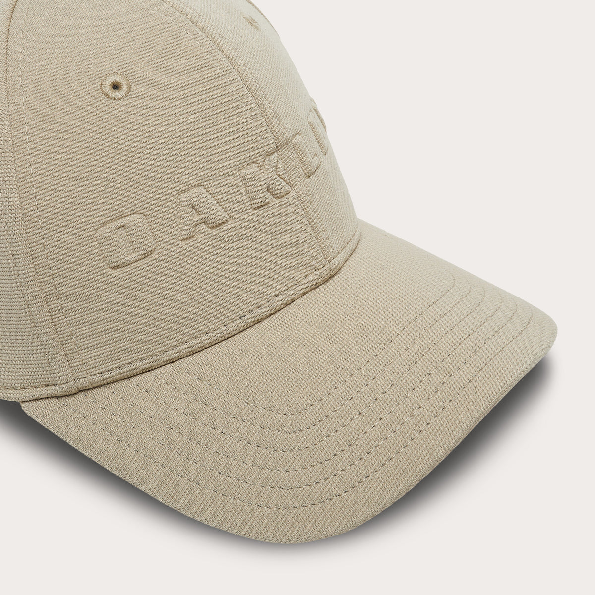 Oakley BARK EMBOSSED HAT in Pebble