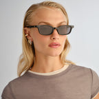 Le Specs ECHELON + BLACK in SMOKE MONO