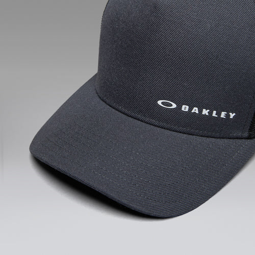 Oakley CHALTEN CAP in Graphite