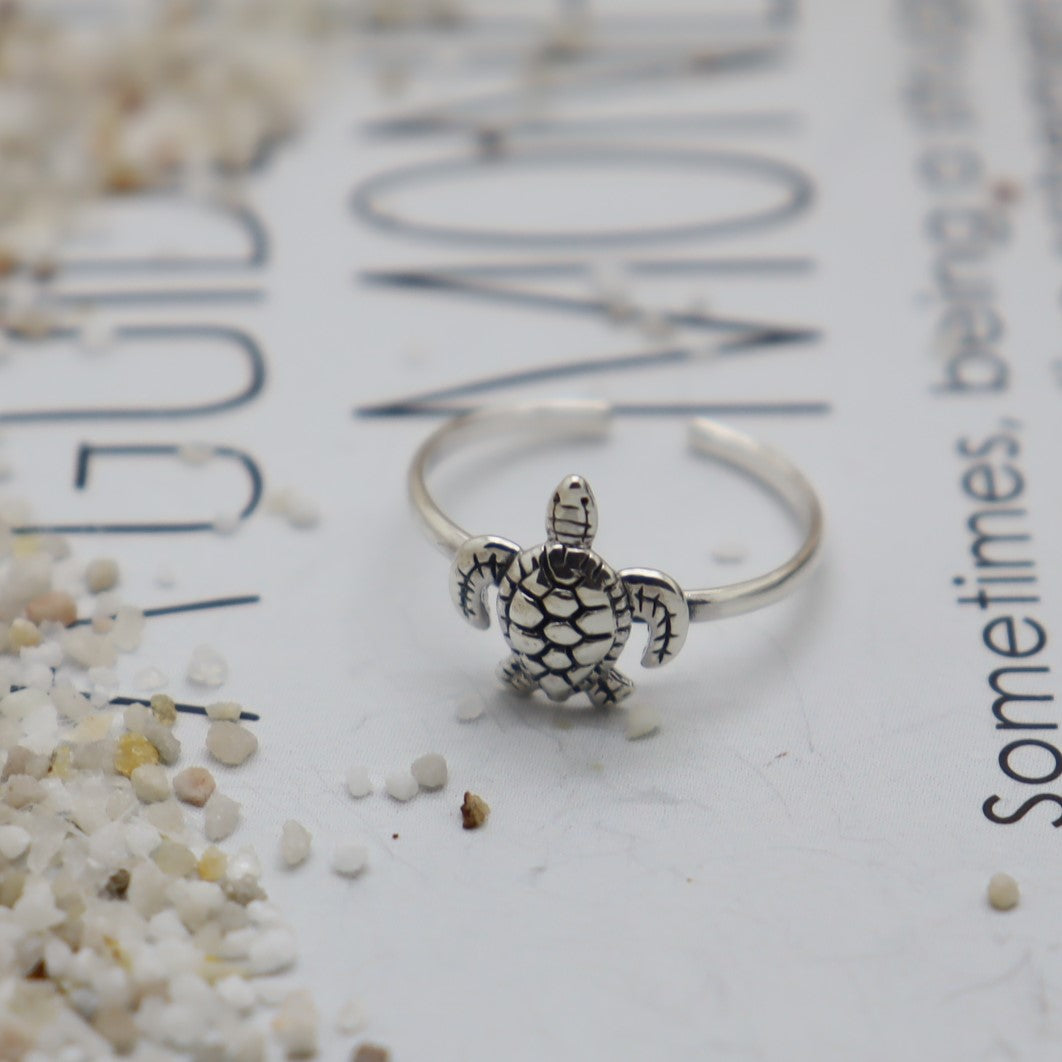 MiKi Jewellery Sea Turtle Silver Toe Ring in Default Title