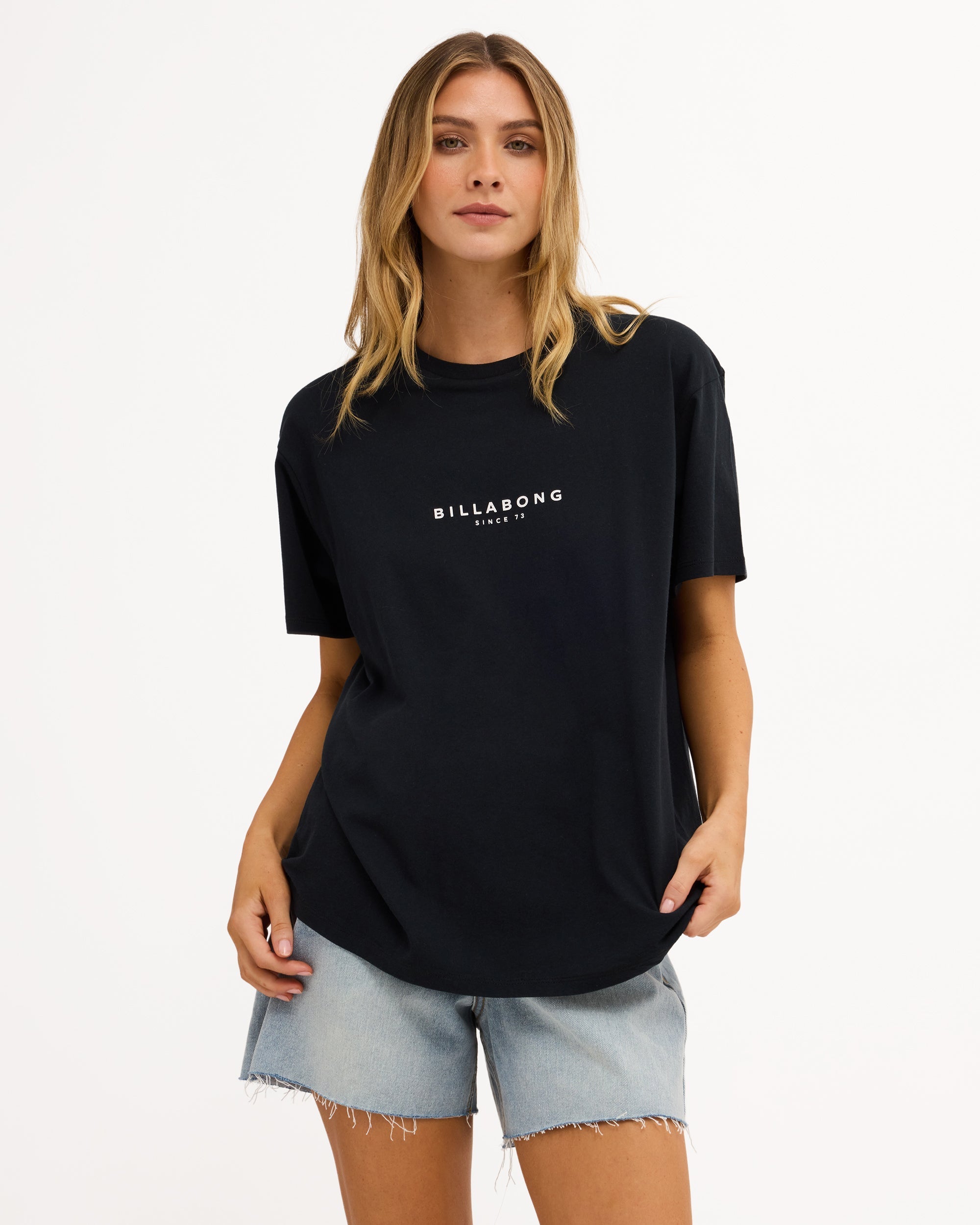 Billabong Womens Pacific T-Shirt in OFF BLACK