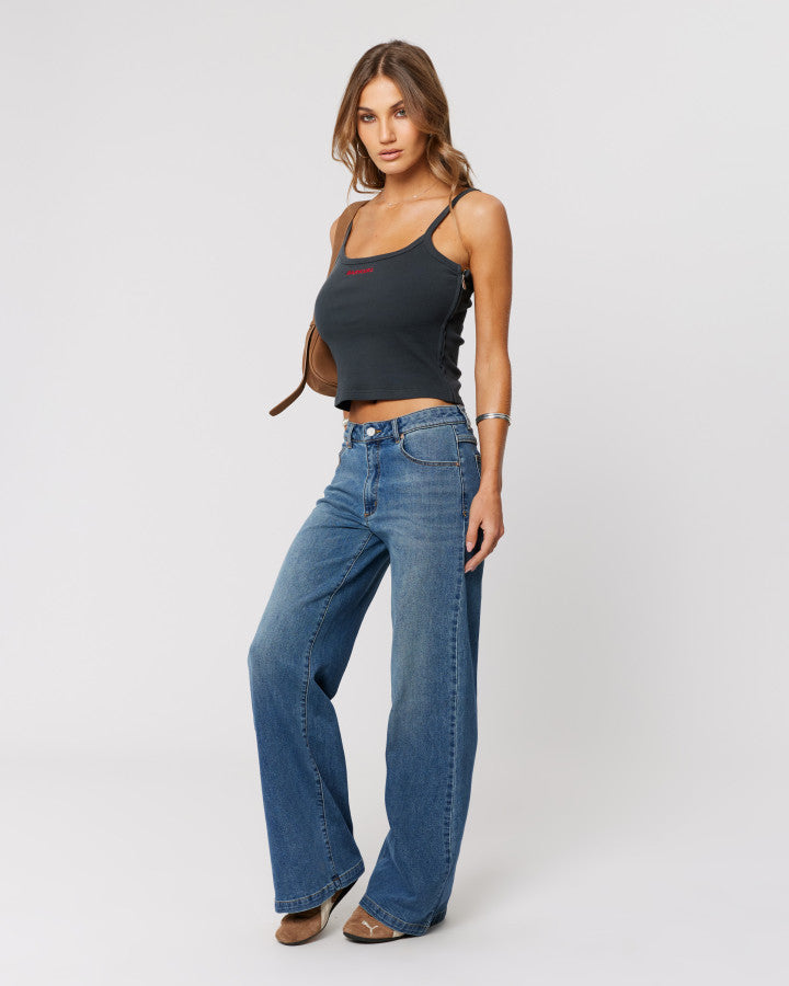 Abrand Jeans 95 Wide Petra in PETRA