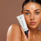 Avocado Zinc Spf 50 Natural Tinted Moisturiser in Light