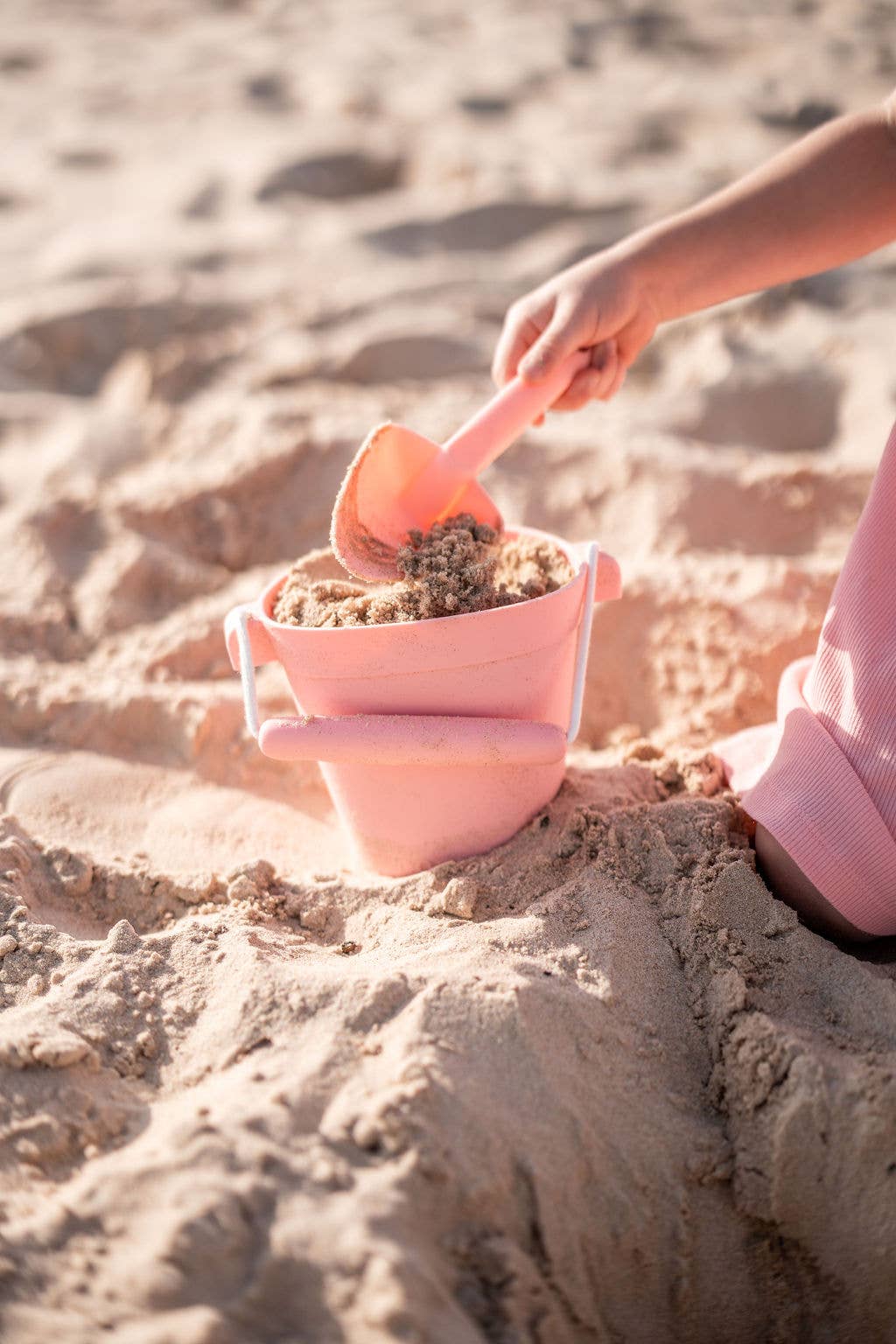 Coast Kids Kids Beach Spade / Shovel - Little Diggers in Mint