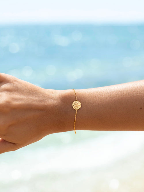 Malakai The Label Sand Dollar Bracelet in 18k Gold in Default Title