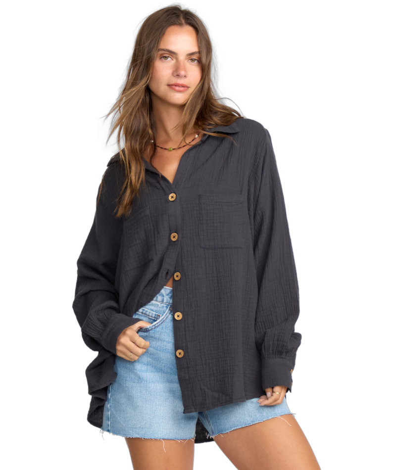 Billabong Swell Blouse in BLACK SANDS