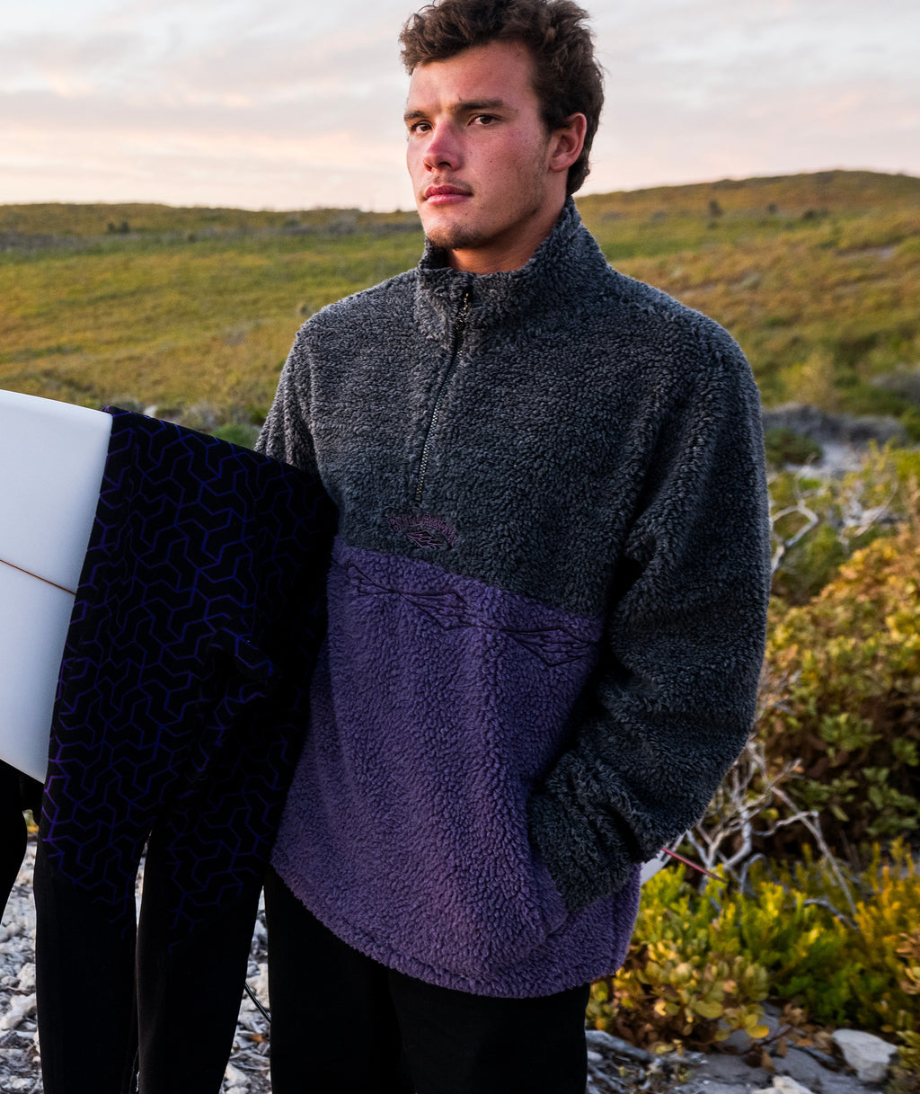 Billabong Boundary Tombstone in BLACK HEATHER