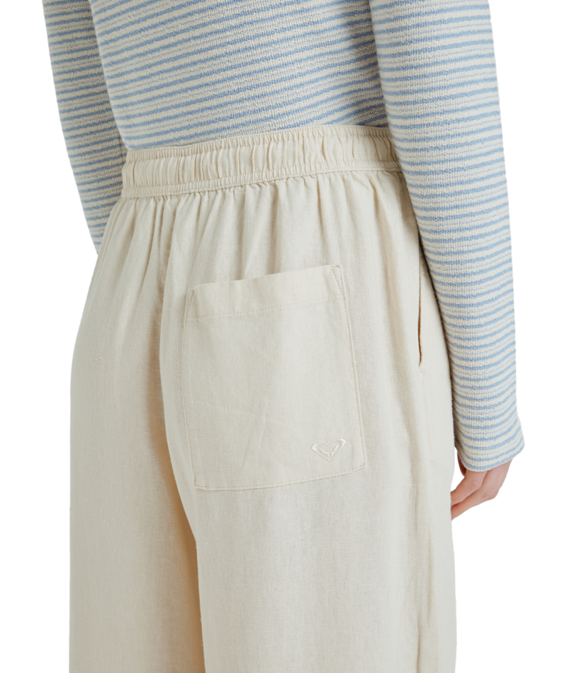 Roxy Lekeitio Break Mid Pant in PARCHMENT
