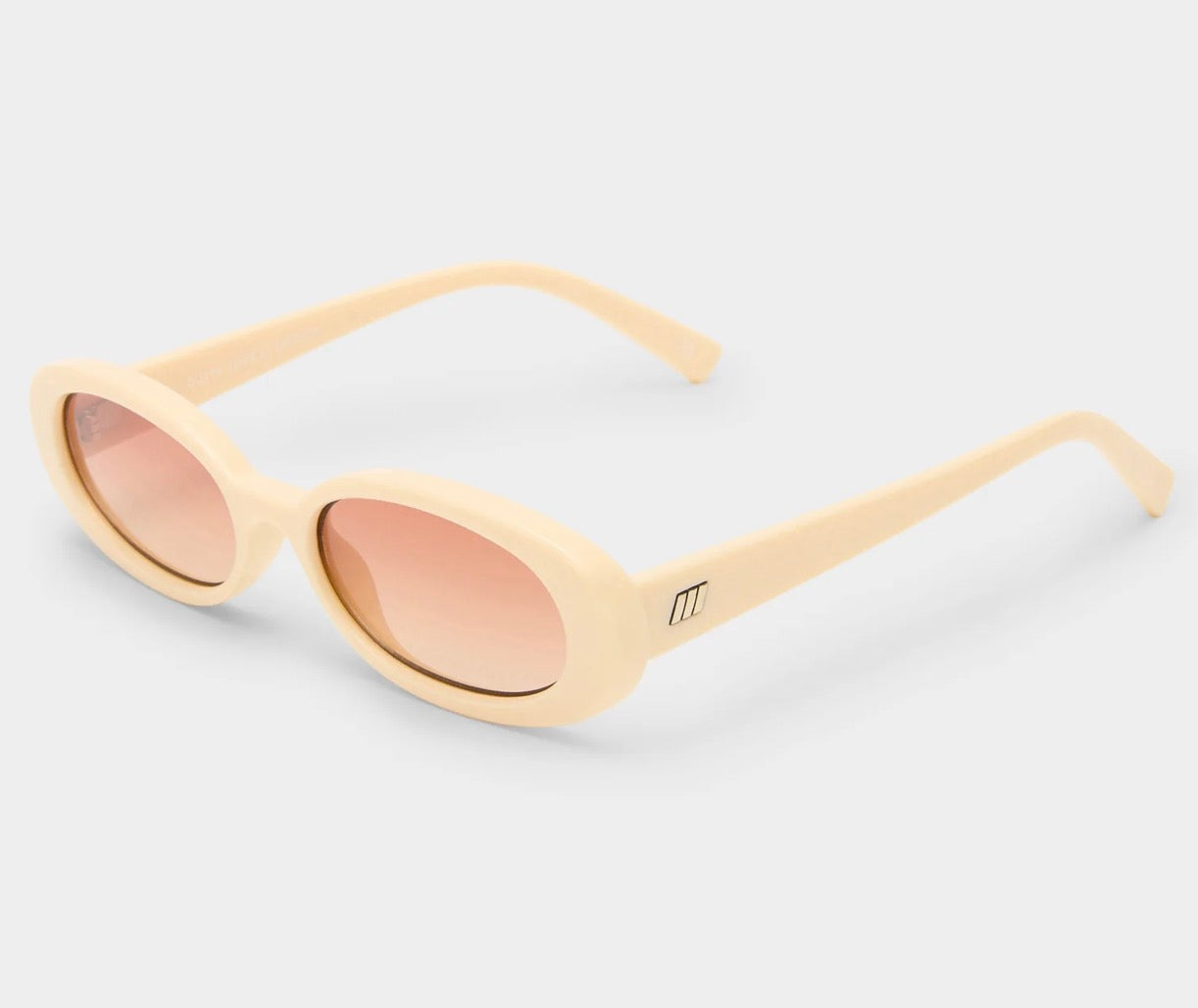 Le Specs Outta Love