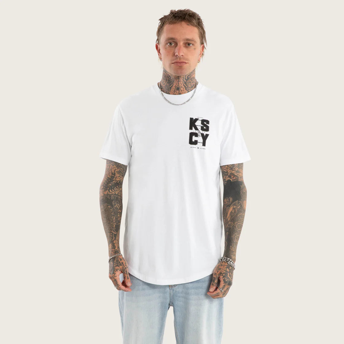 Kiss Chacey Fenced Dual Curved Tee