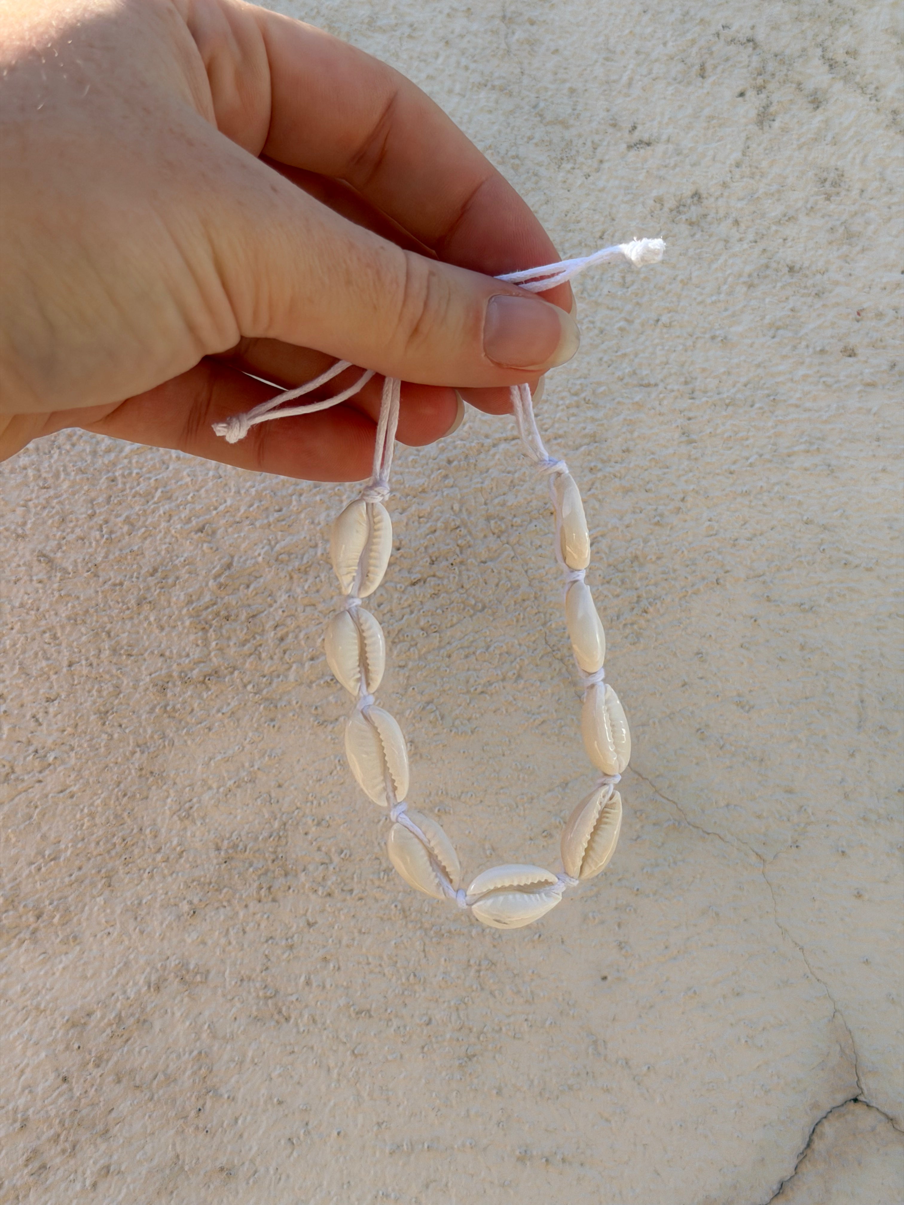 EP SURF Cowrie Bracelet