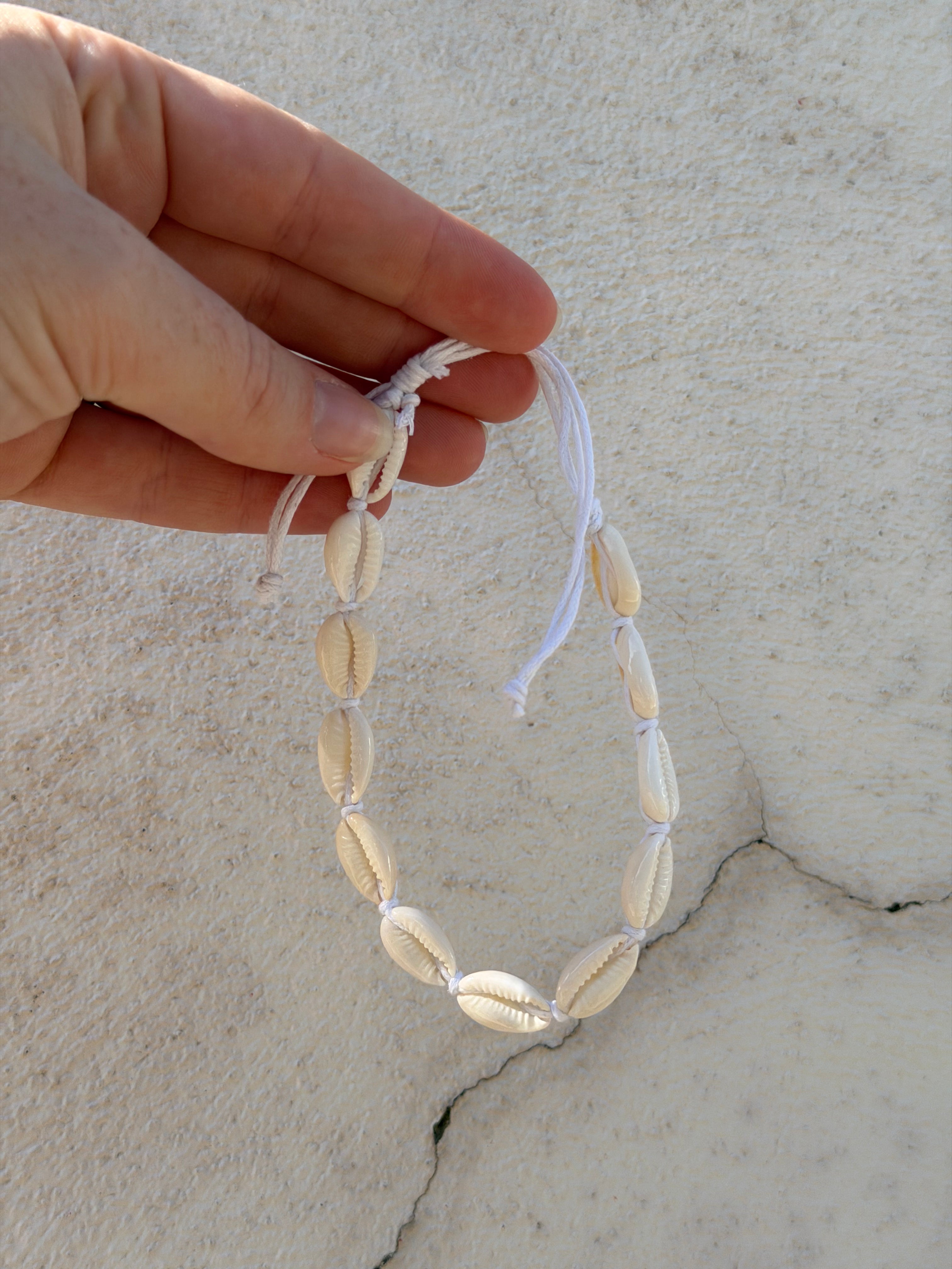 EP SURF Cowrie Anklet