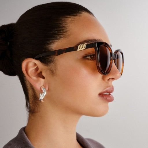 Le Specs The Muse in TORT