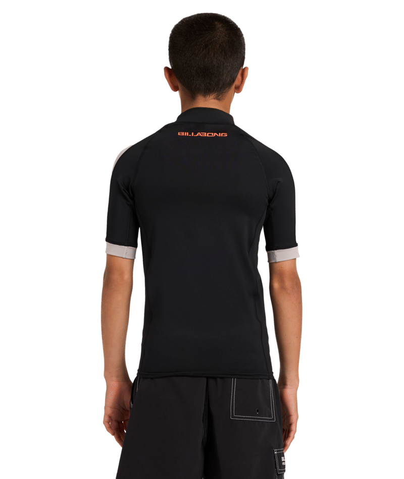 Billabong Boys Spec 73 Pf Ss in BLACK