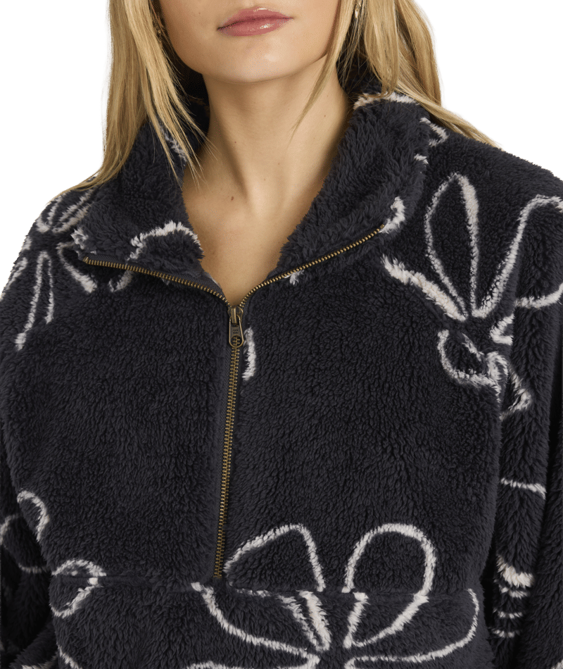 Billabong Good Life Half Zip Crew in BLACK SANDS