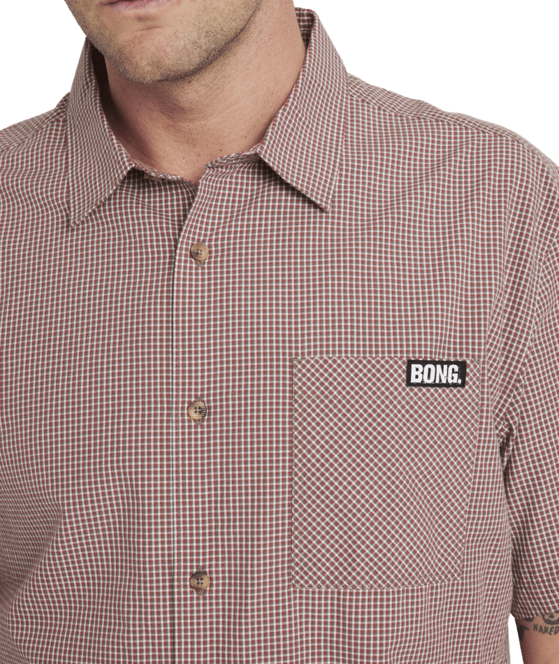 Billabong Mogul Ss in DUST RED