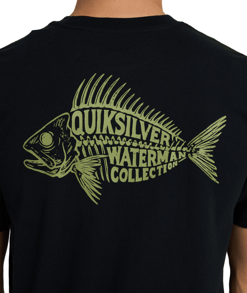 Quiksilver Boneyards Ss in BLACK
