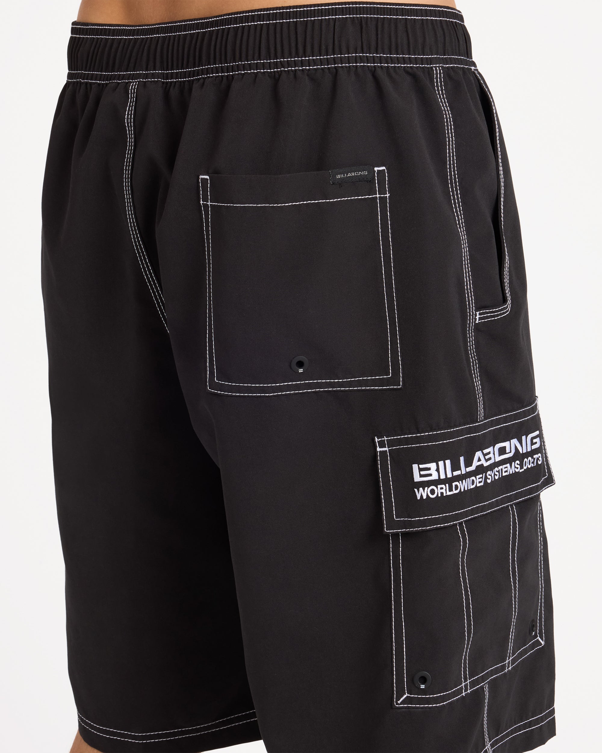 Billabong Mens Throw On 22" Boardshorts in Black