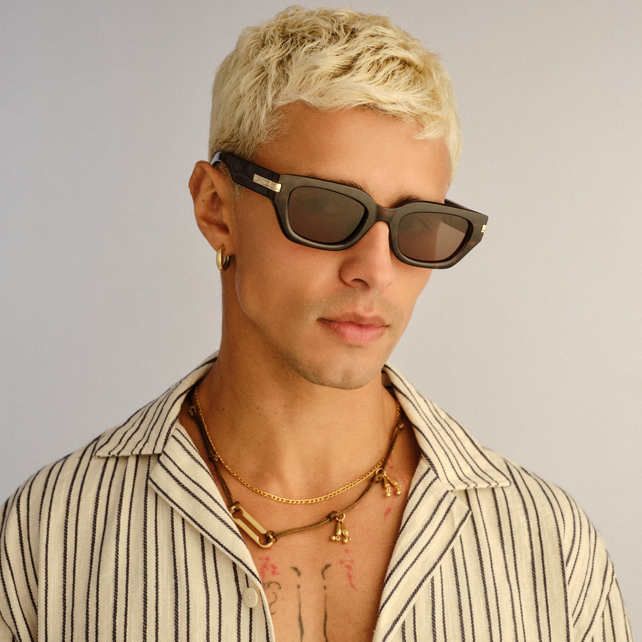Le Specs CUBITO + TORT in BROWN MONO