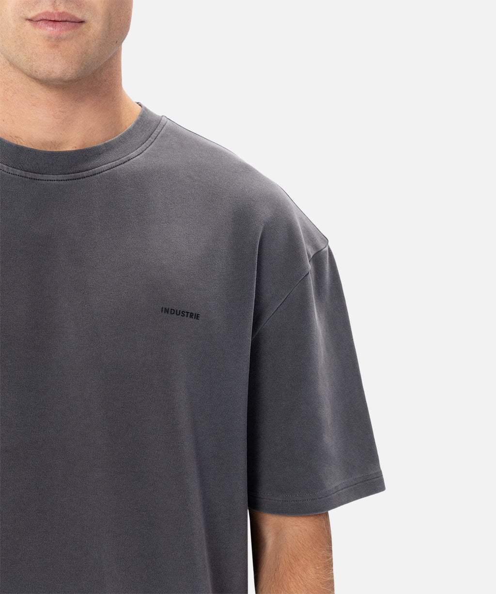 Industrie The Newport Tee - Onyx in ONYX