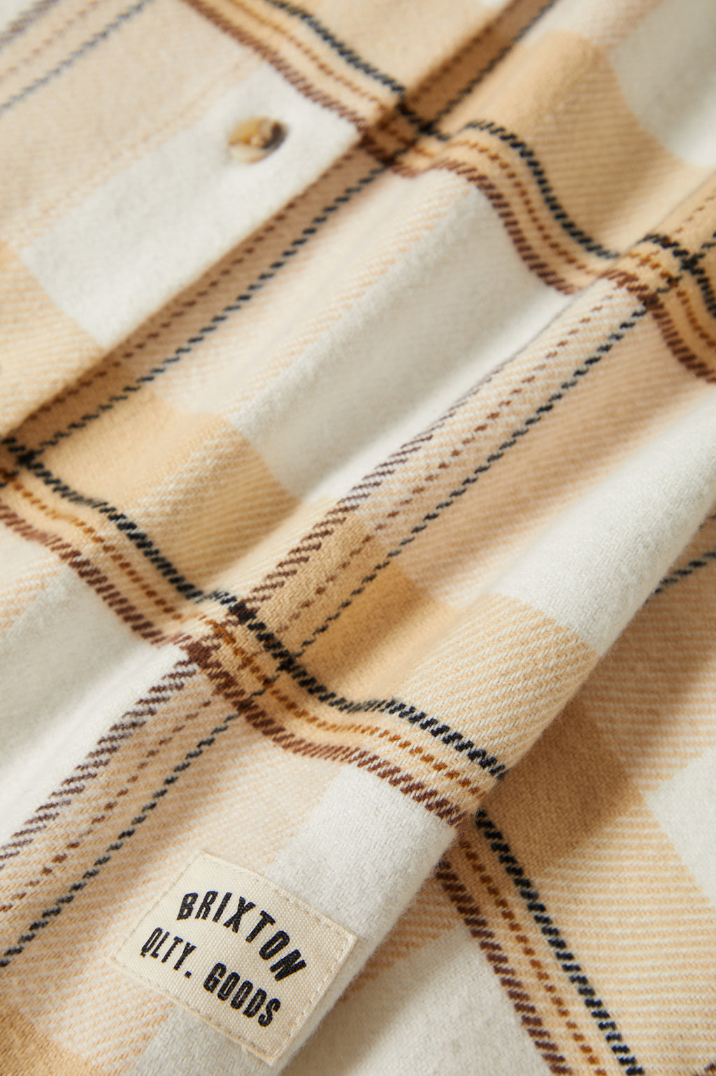 Brixton Bowery W Classic Flannel in OFF WHITE/SEMOLINA/WASHED COPP