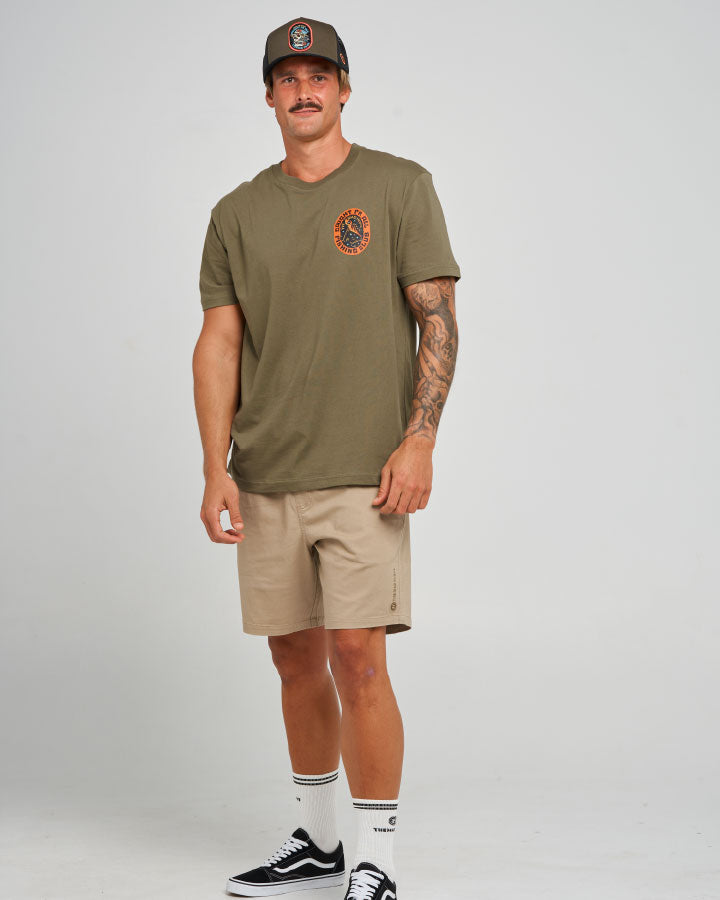 The Mad Hueys Caught Fk Skull | Ss Tee in OLIVE