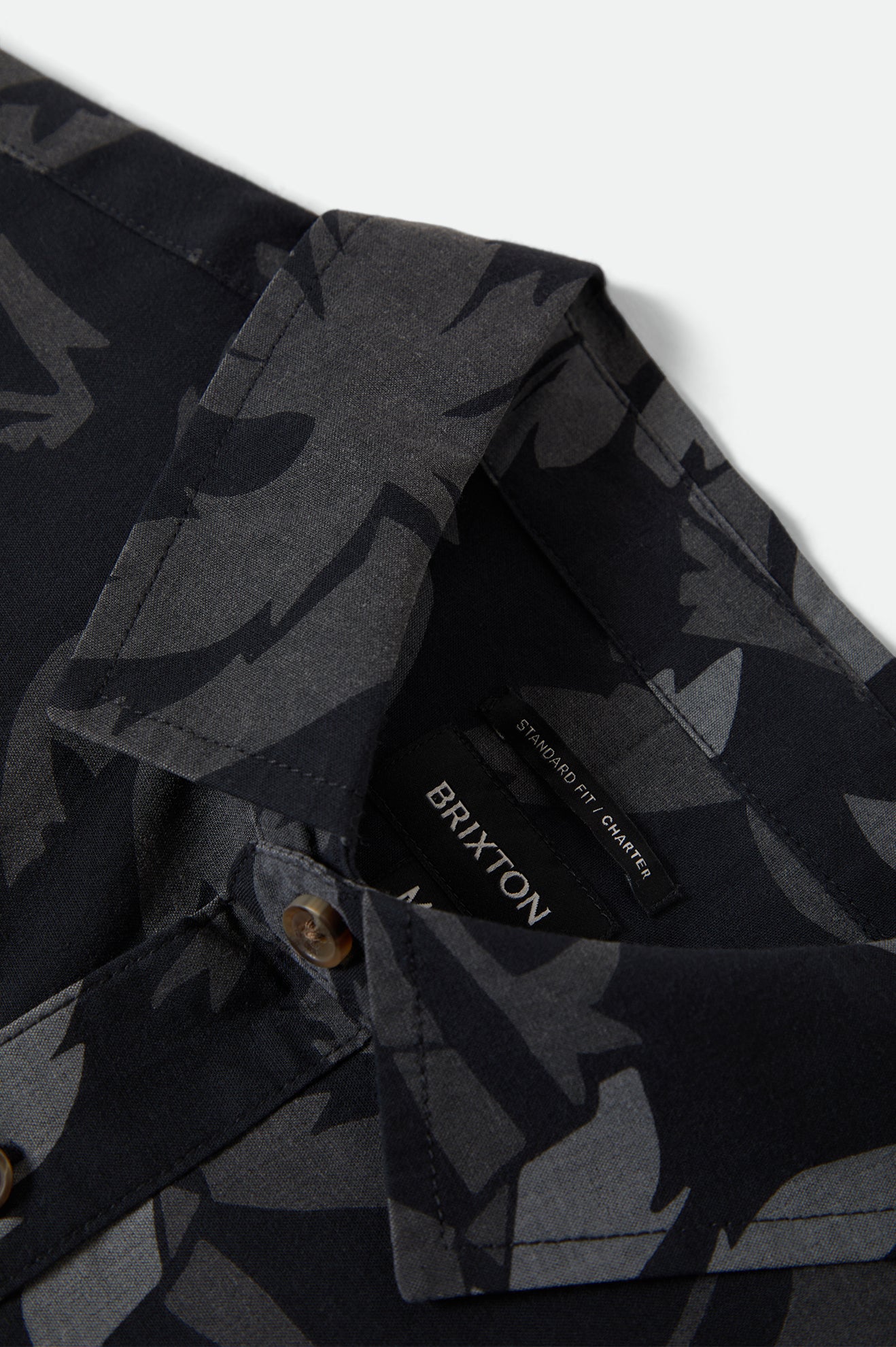 Brixton Charter Print S/S Wvn in BLACK/TROOPER/FUTURE GREY PALM