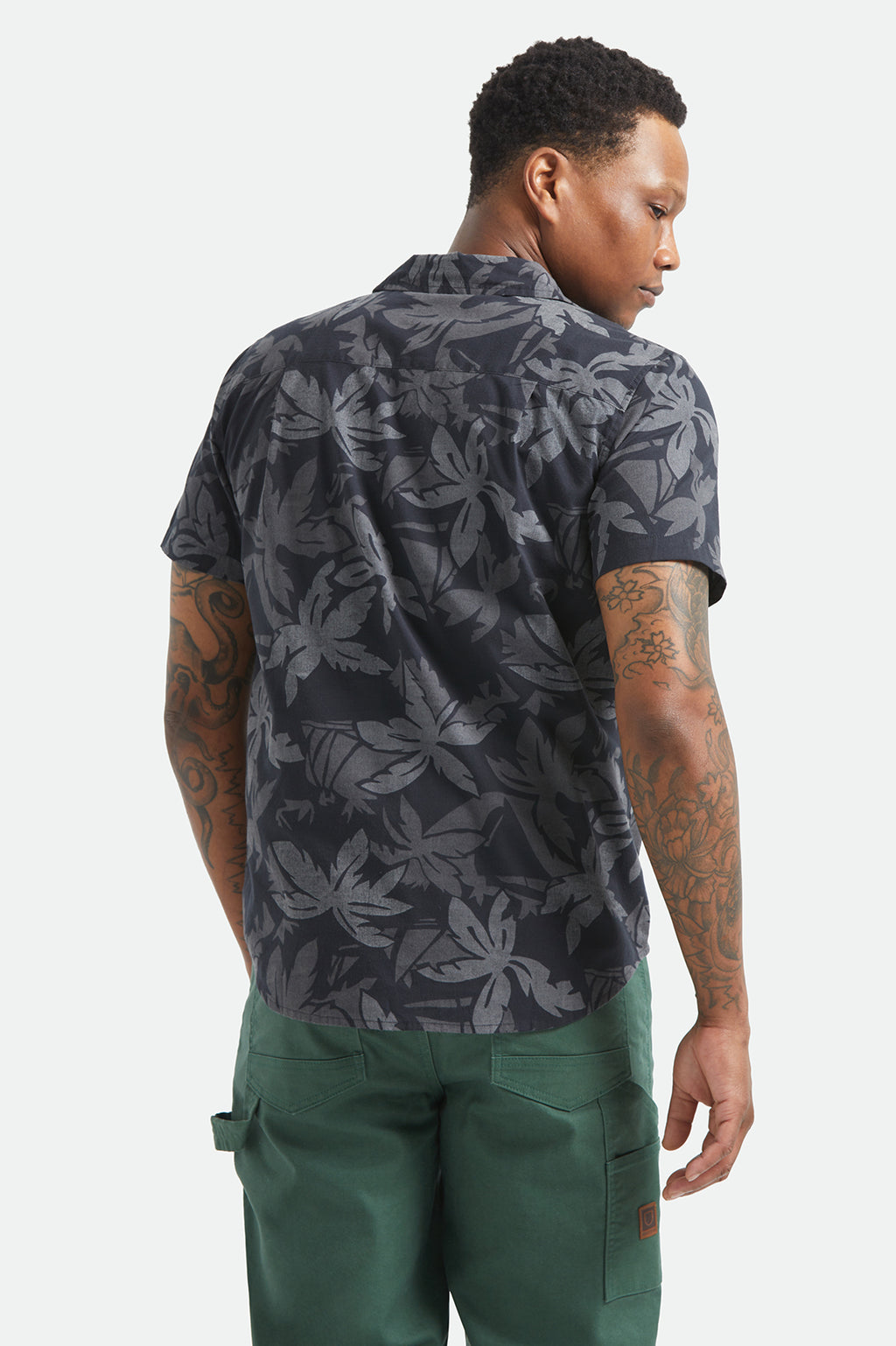 Brixton Charter Print S/S Wvn in BLACK/TROOPER/FUTURE GREY PALM