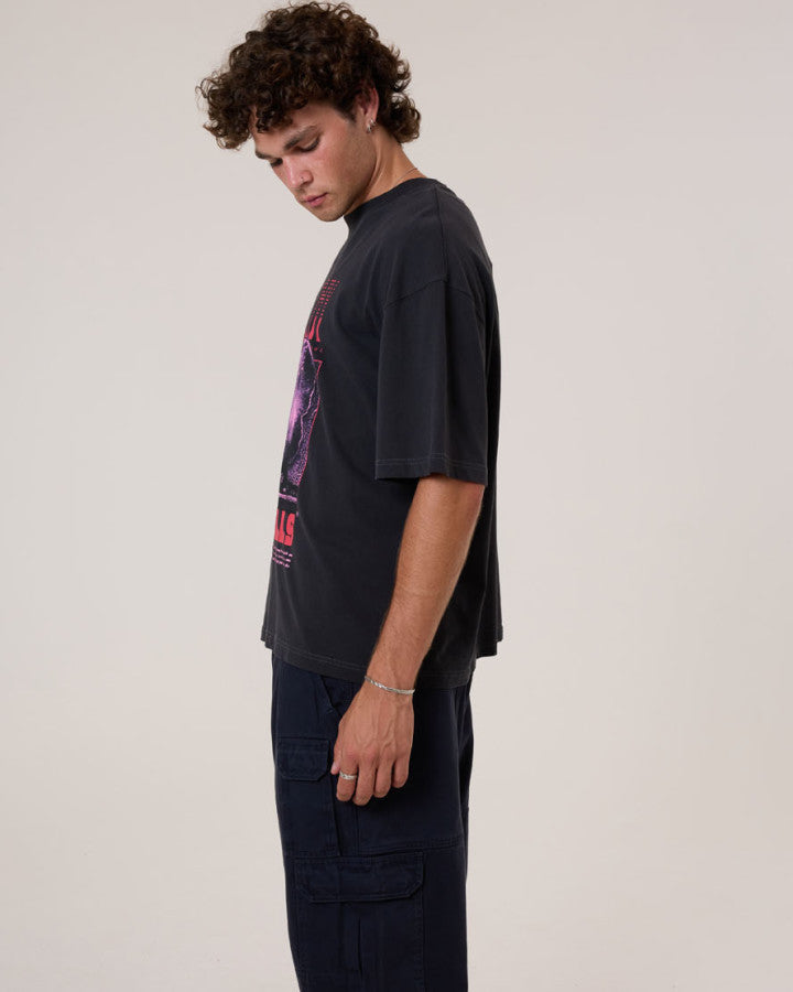 Thrills Constant Chaos Box Fit Oversize Cropped Tee - Blue Graphite in Blue Graphite