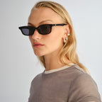 Le Specs ECHELON + BLACK in SMOKE MONO